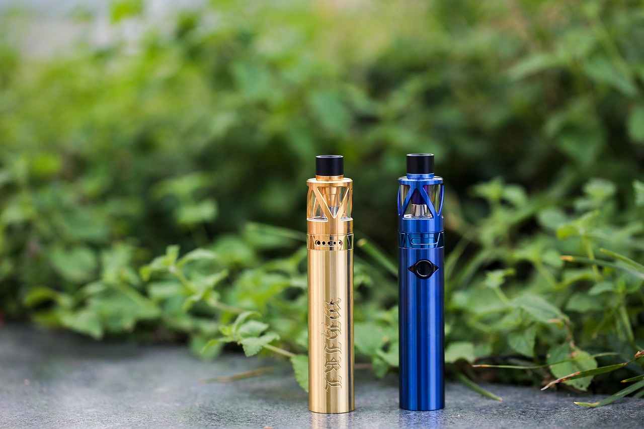 What Are the Risks of Buying Vapes Online?
