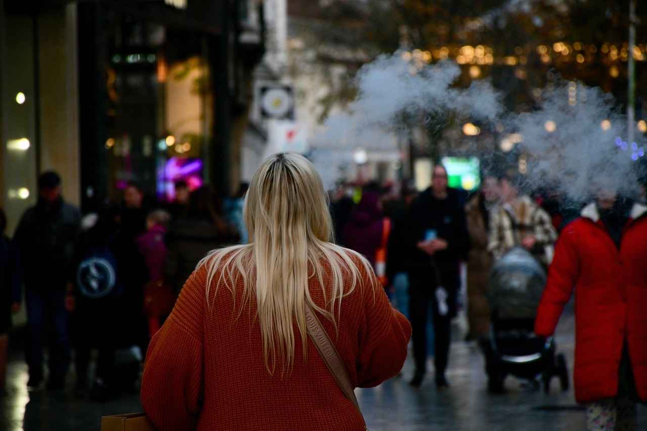 What Role Does Age Play in Vaping Attractiveness?