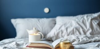 The Night Shift: How I Finally Fixed My Sleep Schedule (And You Can Too) The Night Shift: How I Finally Fixed My Sleep Schedule (And You Can Too)